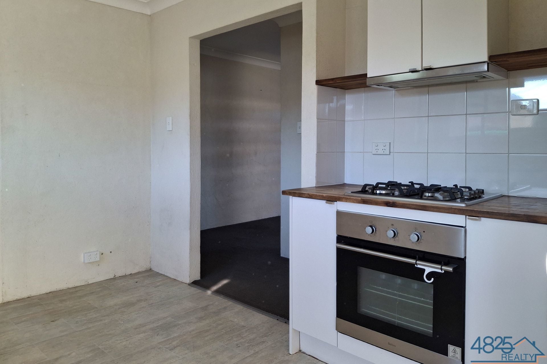 9 Elliott Avenue Mount Isa QLD, Mount Isa - Thumbnail 8