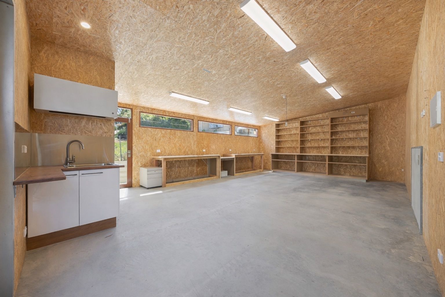 202 Barkly Street, Buninyong, Buninyong - Thumbnail 3