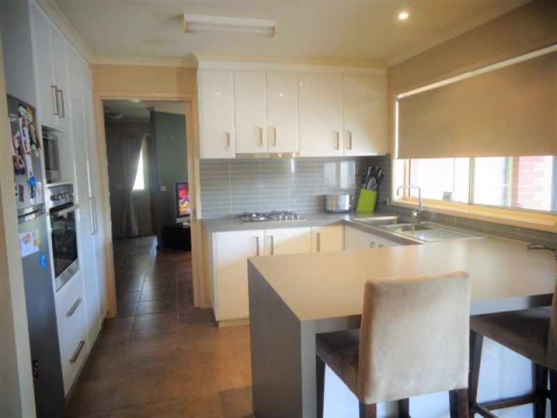 3 Gresham Court Golden Square VIC, Square - Thumbnail 5