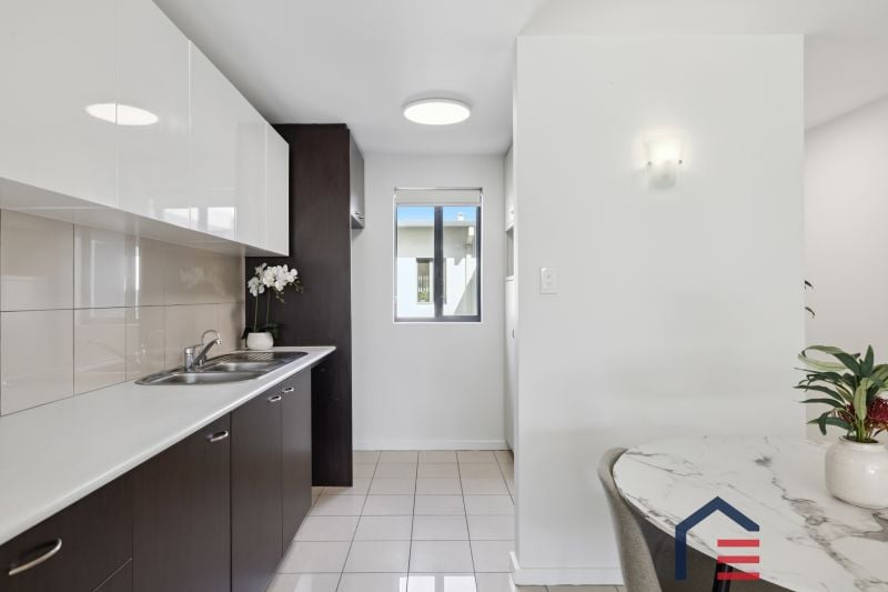 8/11 Tanunda Drive, Rivervale