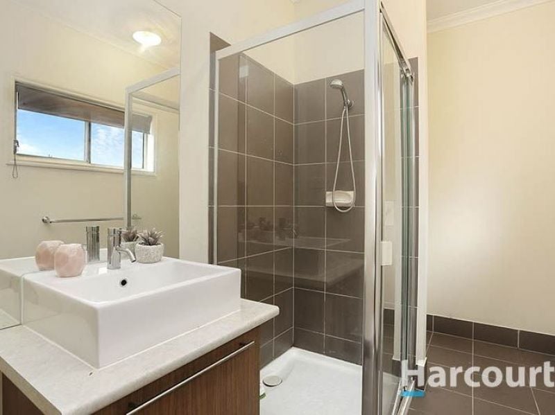 7 Karagola Terrace, Epping