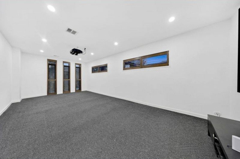 7 Palisades Boulevard, South Morang