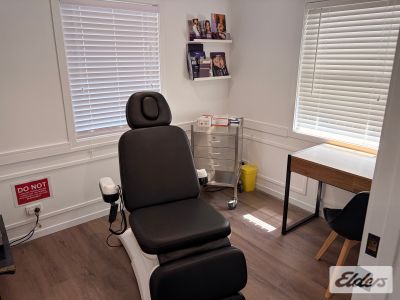 FITTED CONSULTING SPACE IN BULIMBA!
