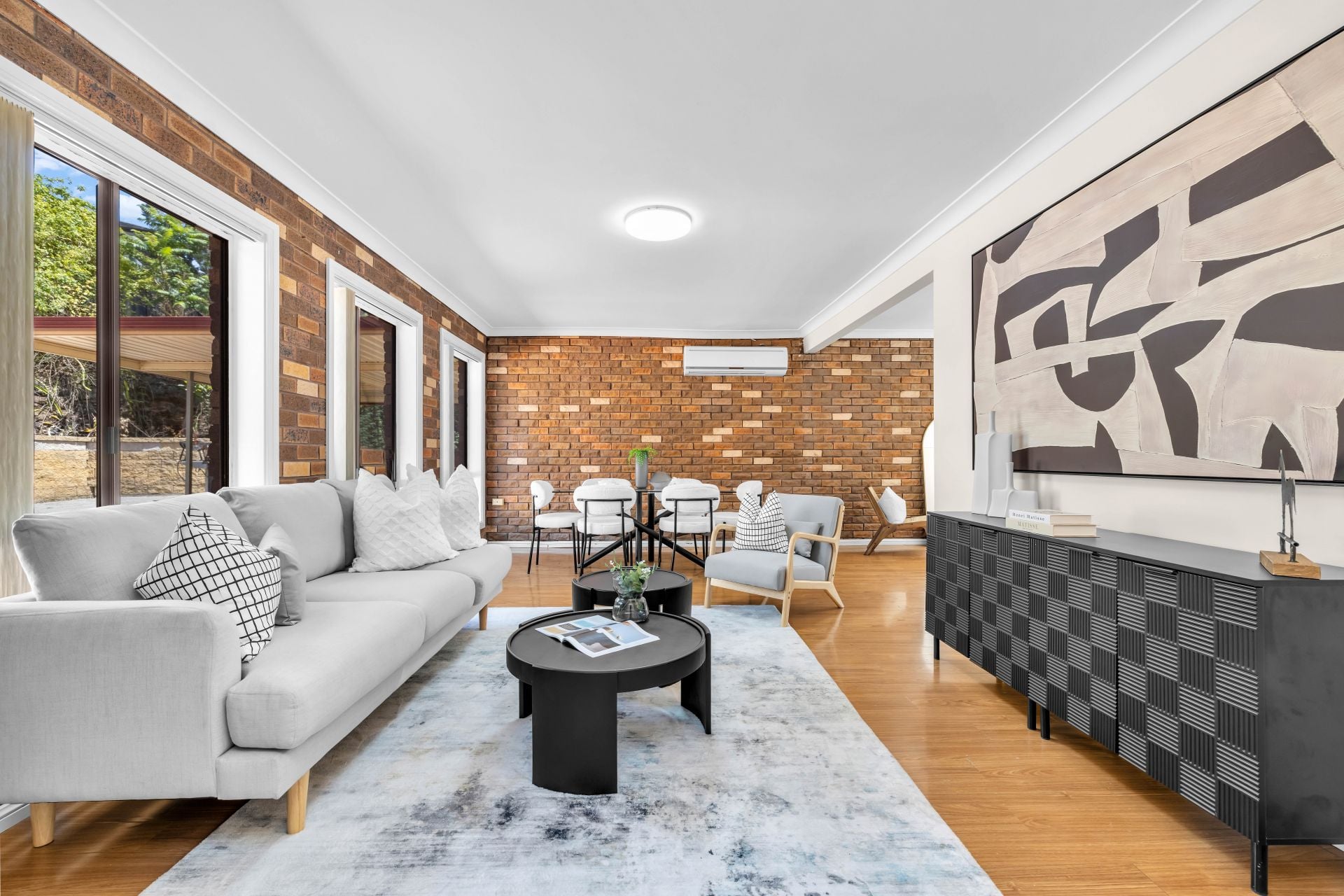 29 Ross Place, North Kellyville - Thumbnail 3