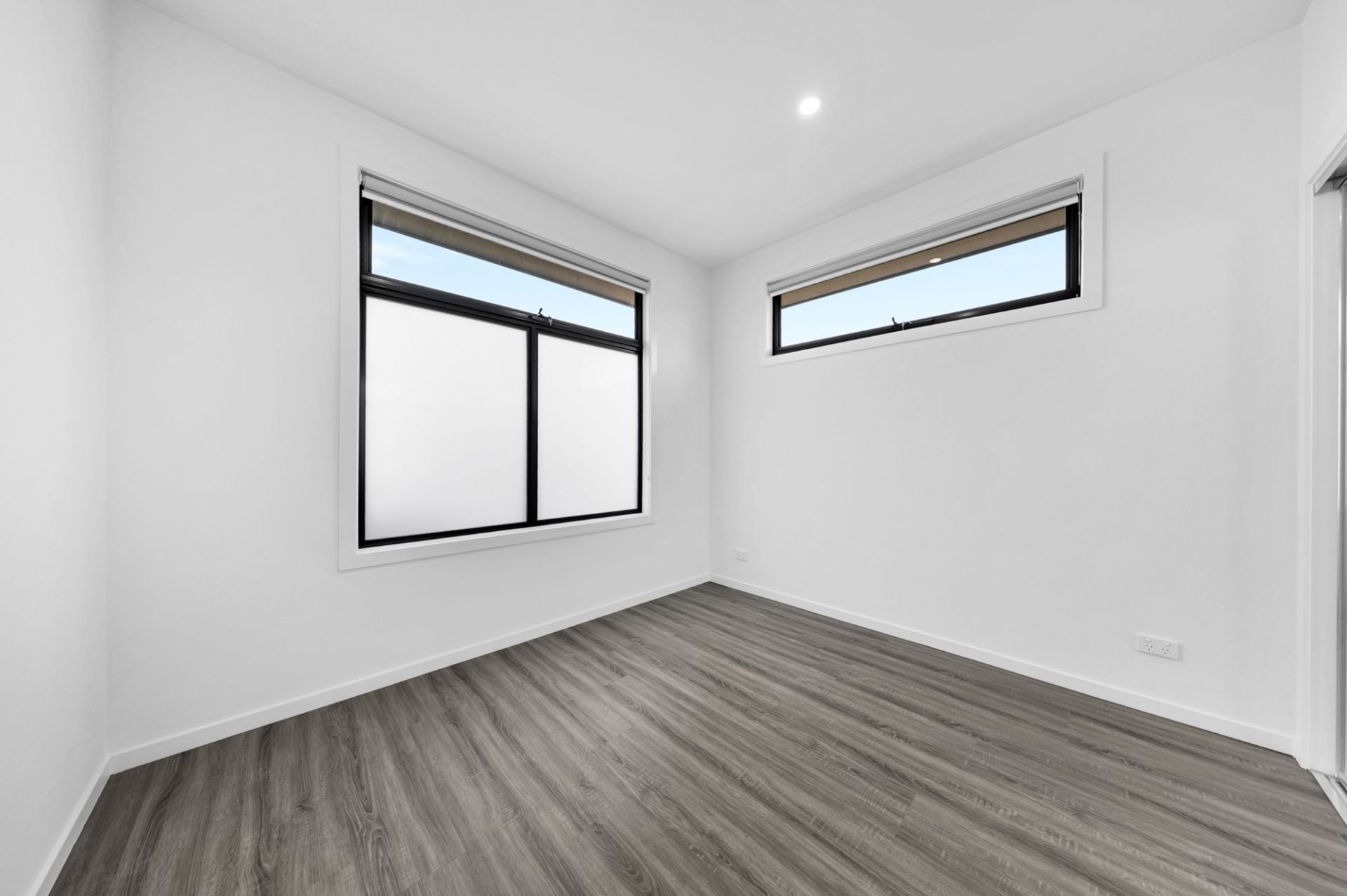 Freshly Built Comfort in Prime Lalor Location