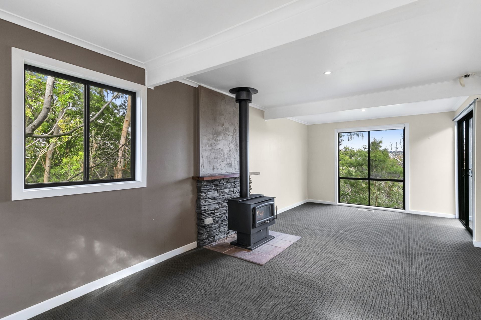 55 Alleyne Ave Torquay VIC, Torquay - Thumbnail 2