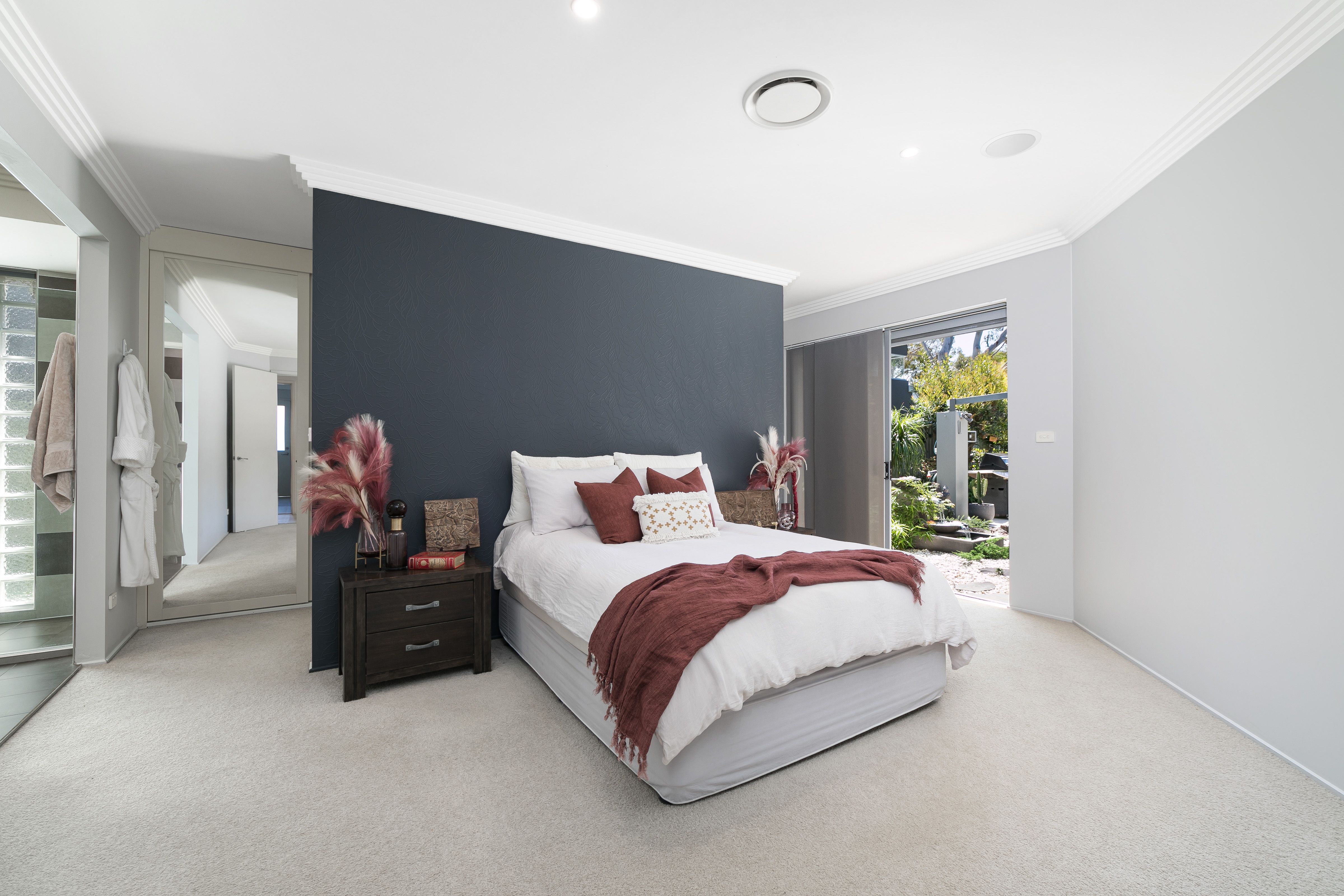 31 Jellicoe Street CARINGBAH SOUTH 2229