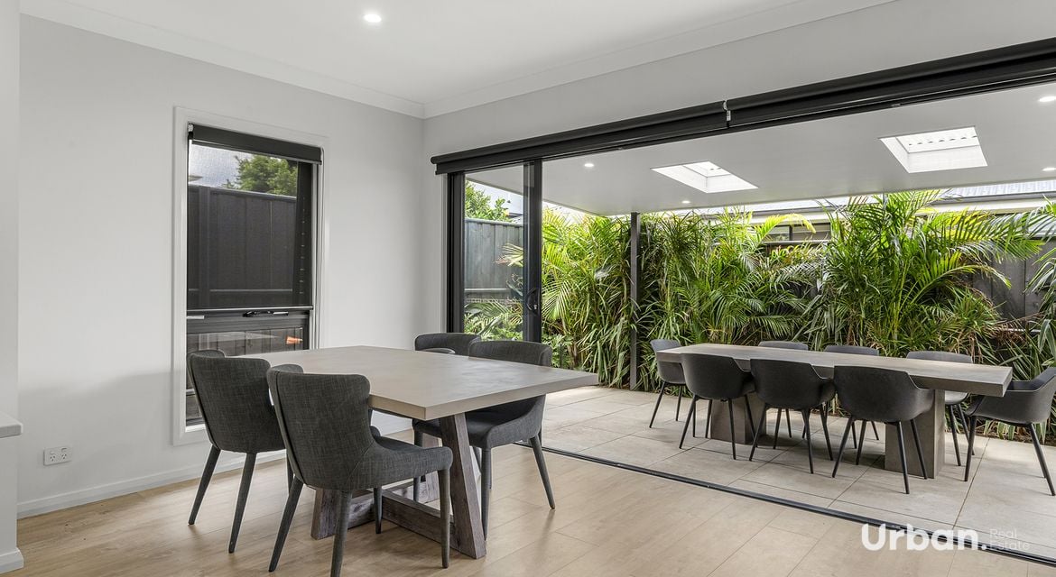 Box Hill 10 Campolina Street