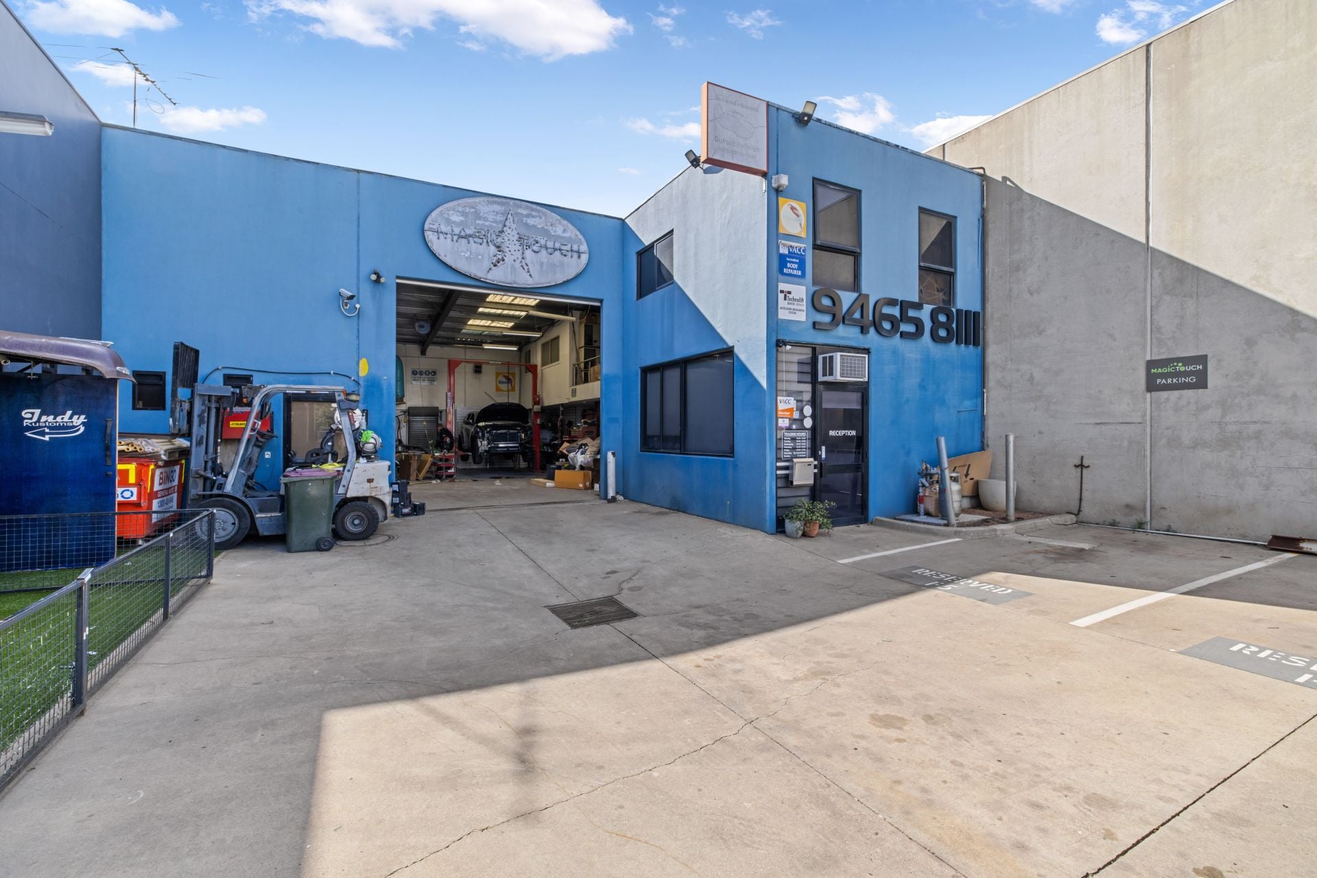 Secure 440m2 (approx.) Industrial Warehouse / Panel Shop