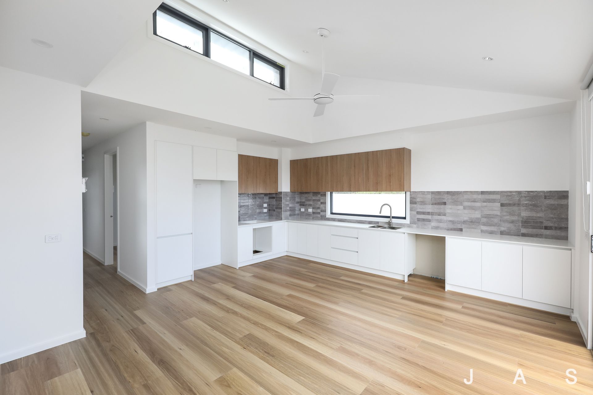 3/20 Somerville Road Yarraville VIC, Yarraville - Thumbnail 2