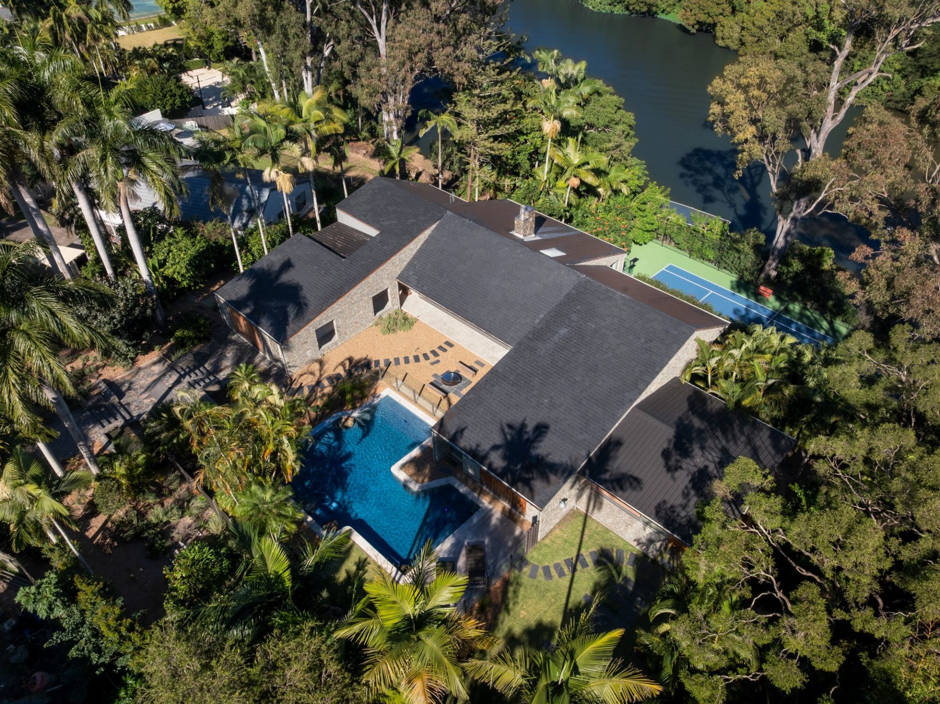 $ 5,500,000, Ashmore - Thumbnail 5