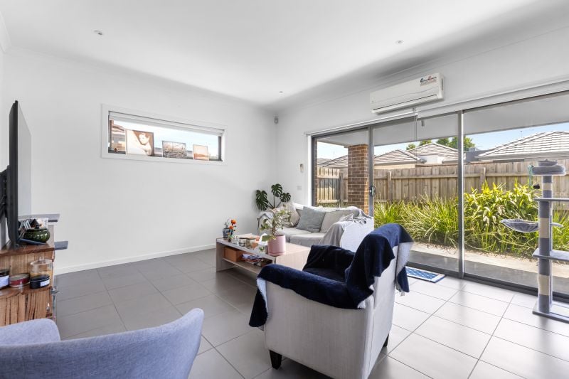 6/4 Cherry Court, Lalor