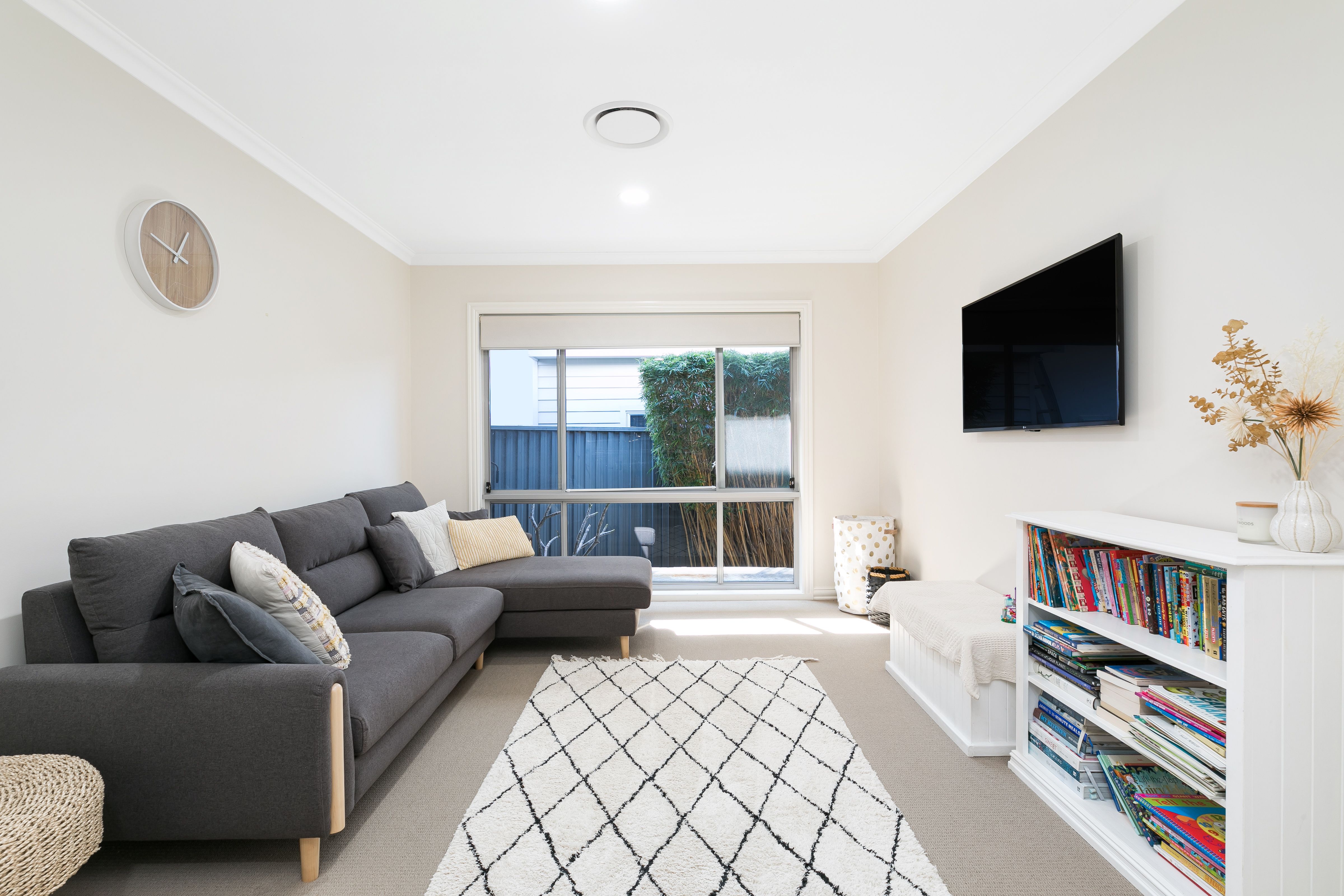 16 Arcadia Avenue WOOLOOWARE 2230