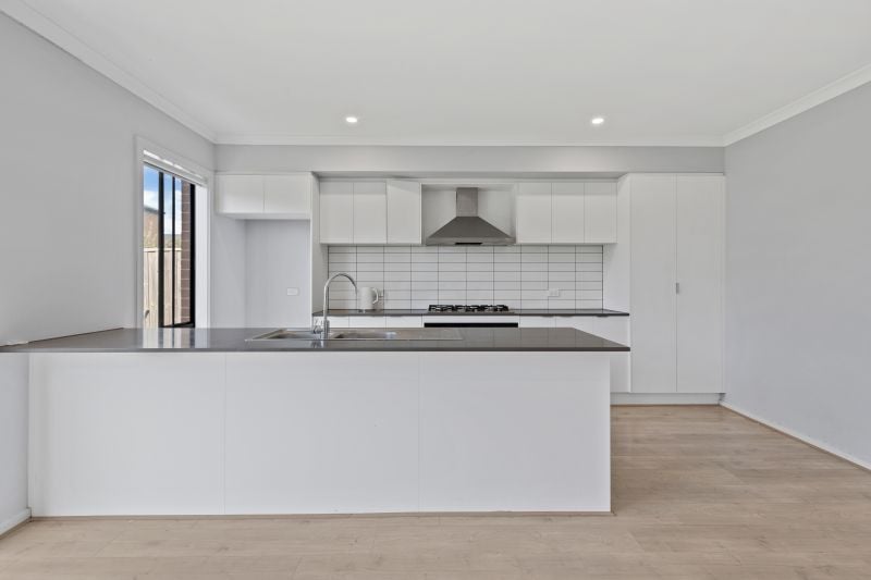 9 Camrose Street, Mickleham