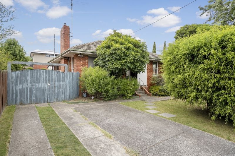 32 McEwan Road, Heidelberg Heights