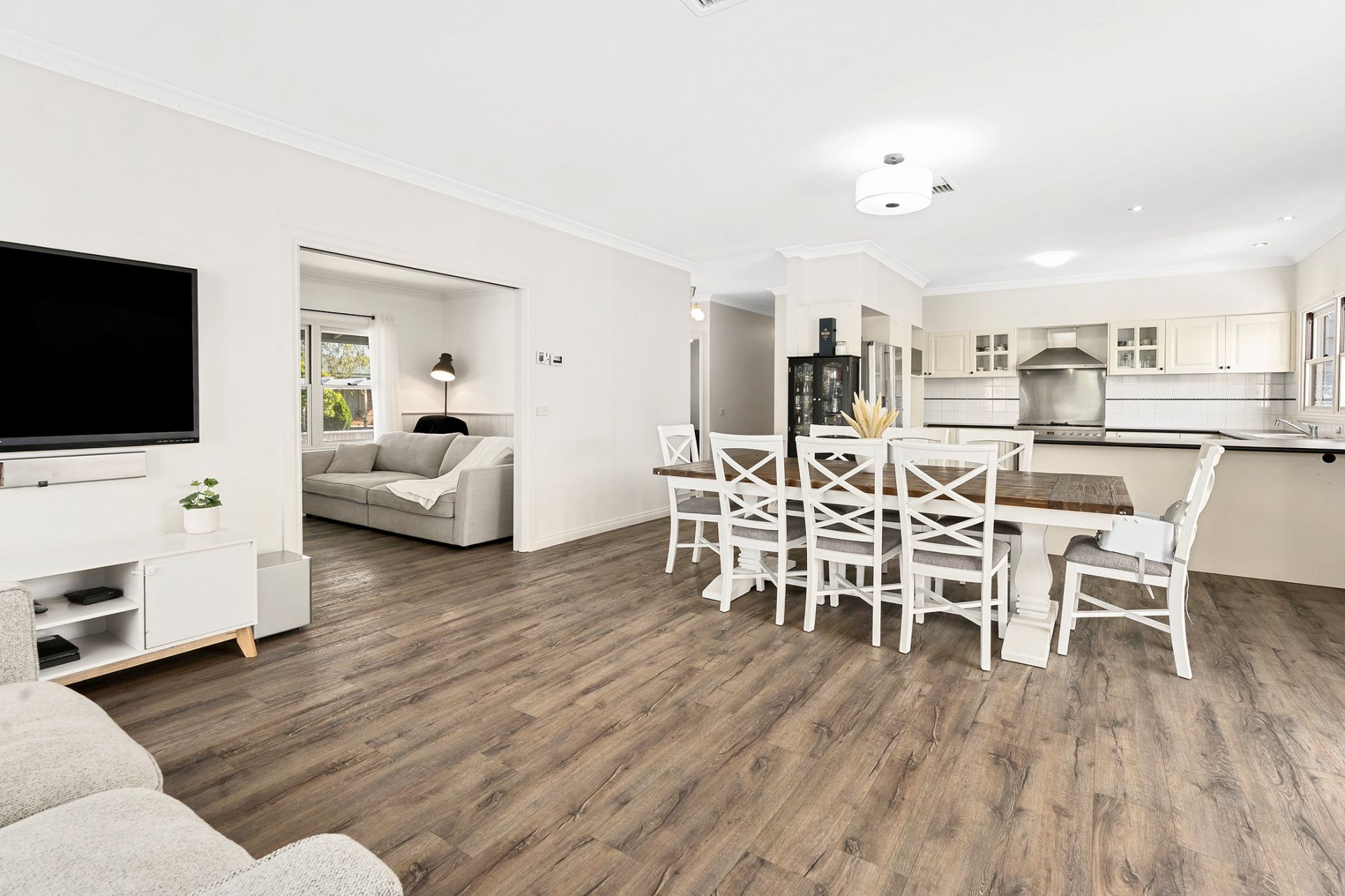 1 Sweeney Drive, Doreen, Doreen - Thumbnail 3