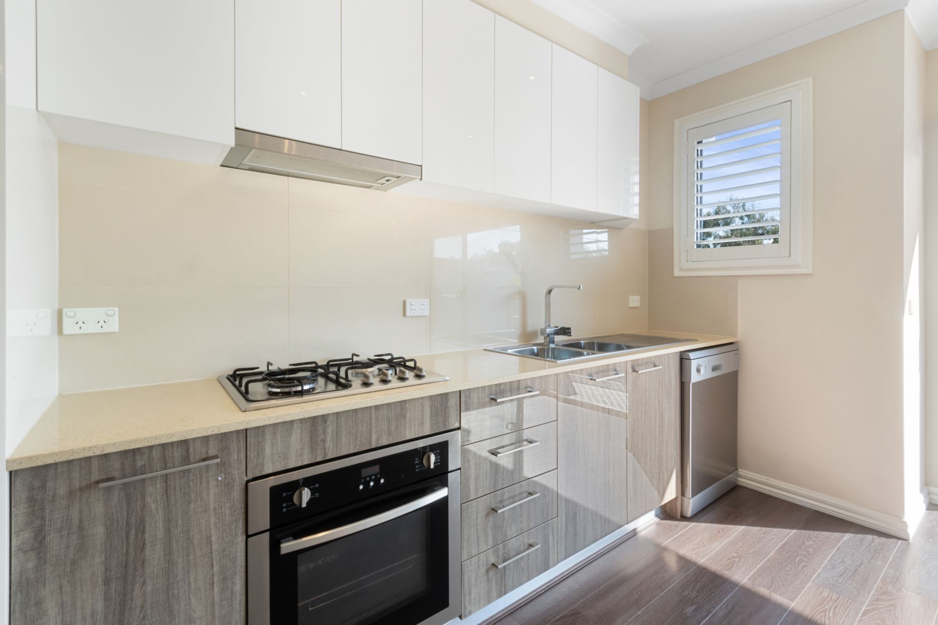Stylish Two-Bedroom Townhouse in a Convenient Reservoir Location