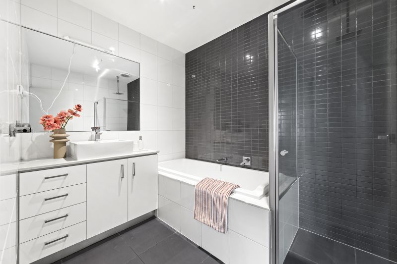 30 Warner Way, Caroline Springs