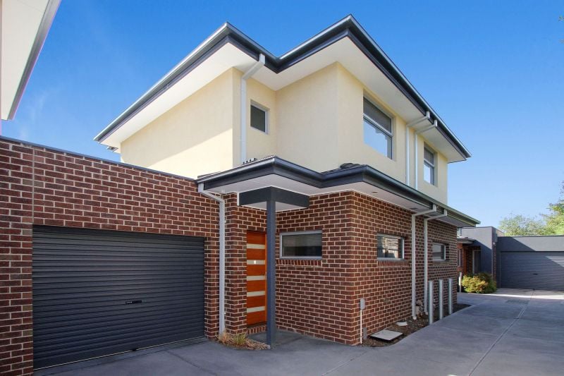 2/39 McMahon Road, Reservoir