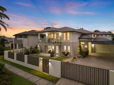 Grand North-Facing Waterfront Residence in Prestigious Peninsula Estate