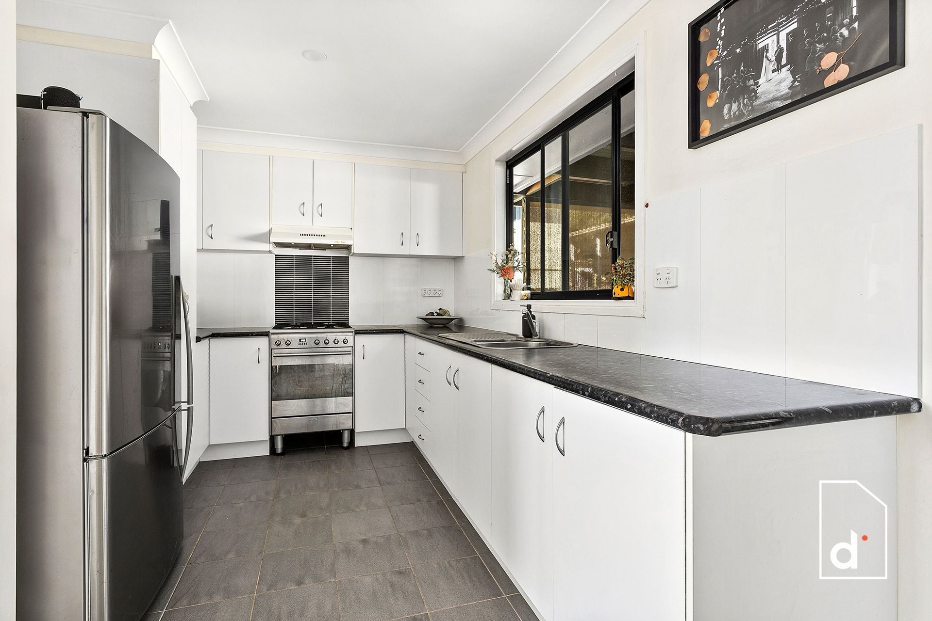 12 Cornwall Road, Dapto NSW