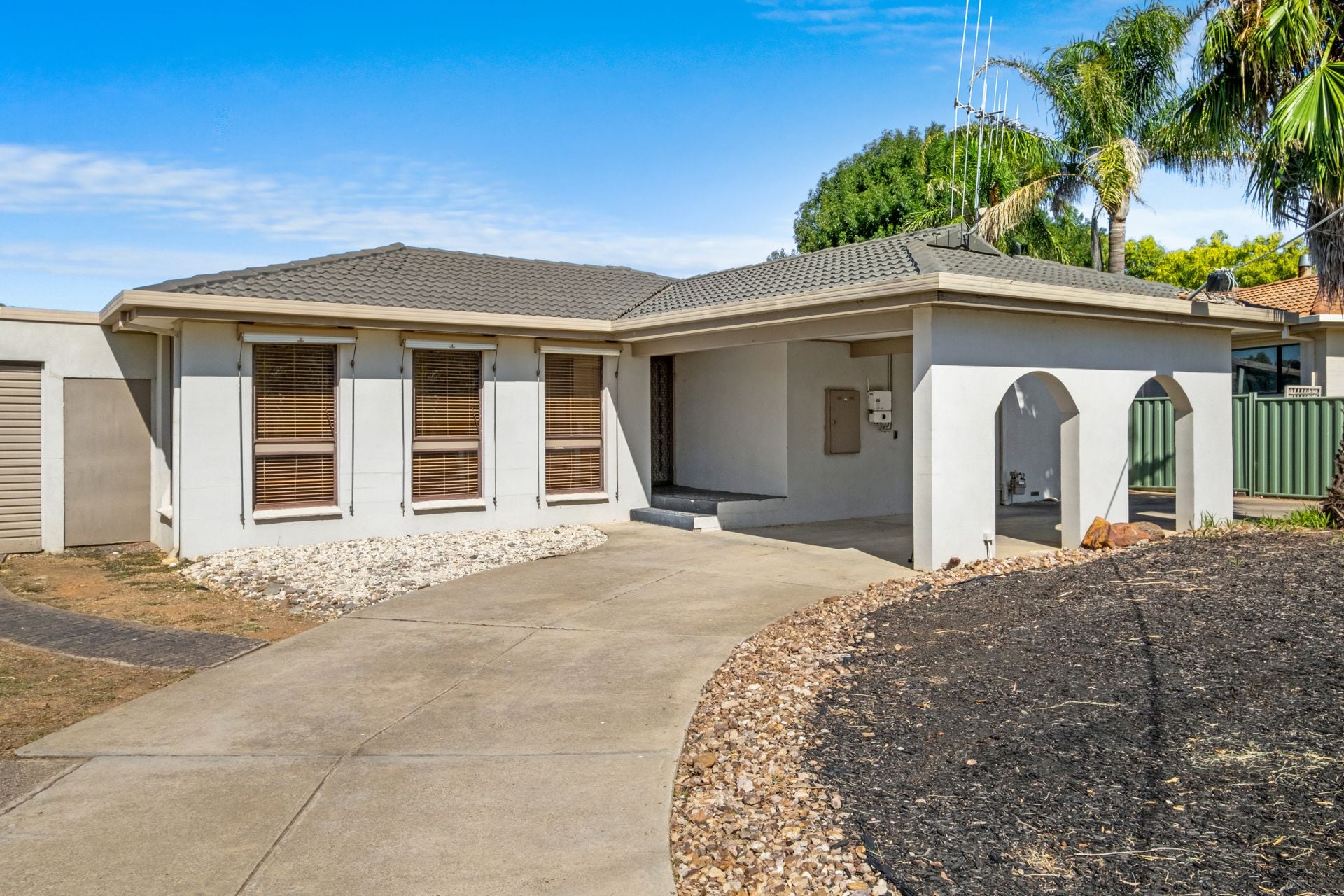 56 Goynes Road, Epsom, Epsom, Epsom - Thumbnail 2