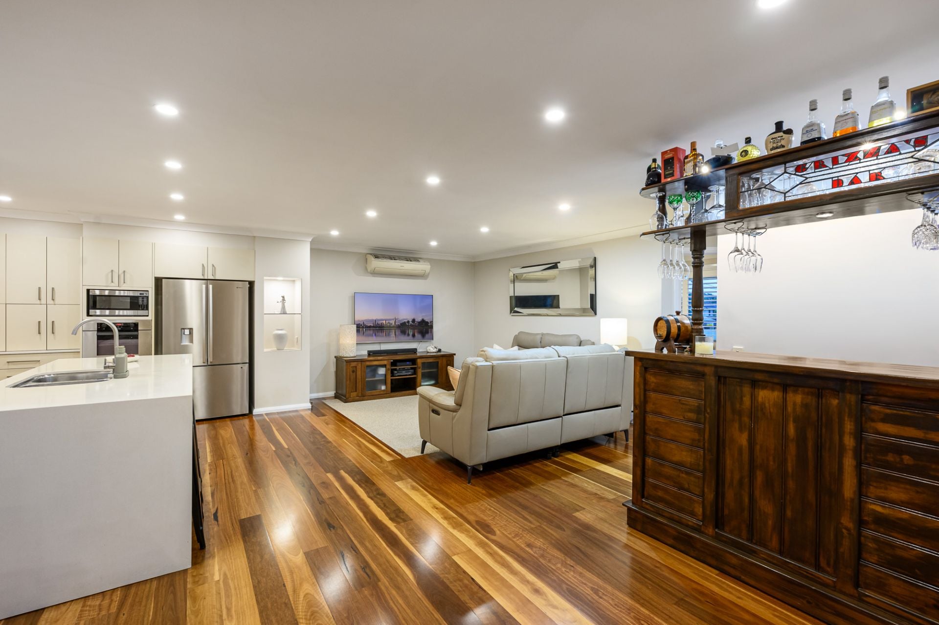 26 Nieuport Avenue Milperra NSW, Milperra - Thumbnail 6