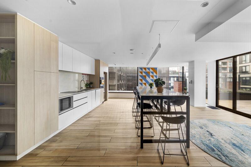 Prime Location Living In Moonee Ponds