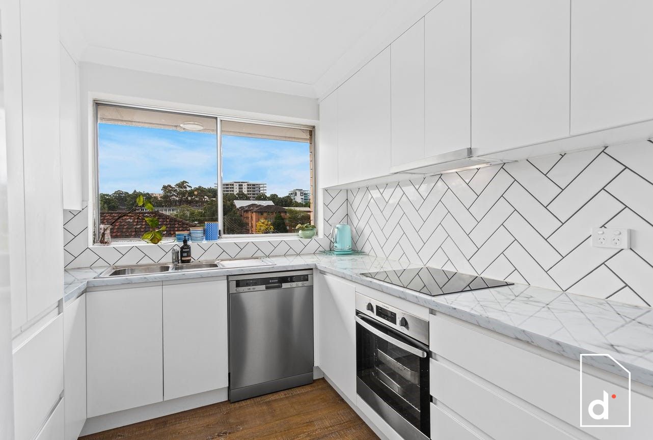 10/8 First Street, Wollongong NSW