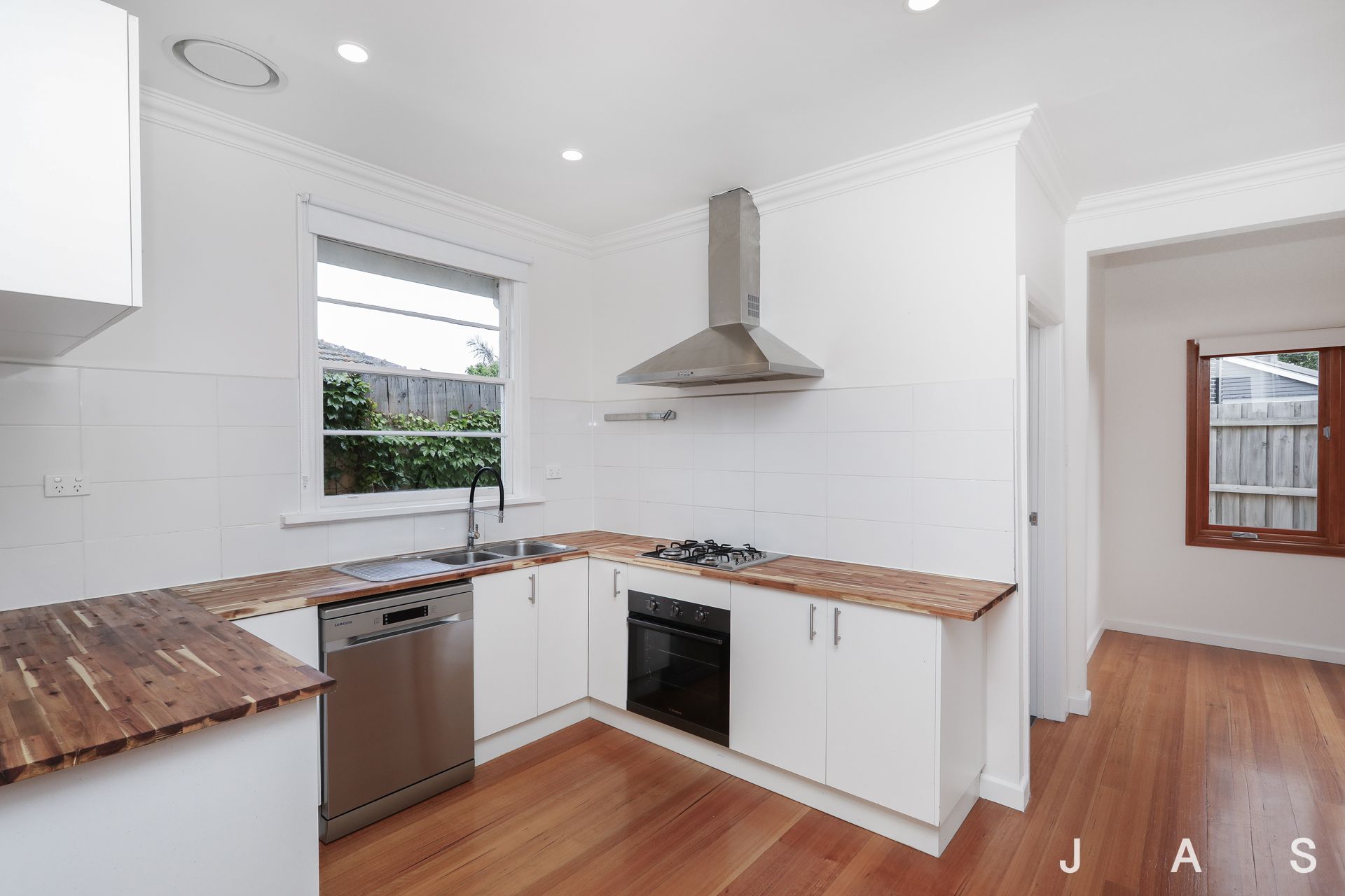 2 Burns Street Maidstone VIC, Maidstone - Thumbnail 6