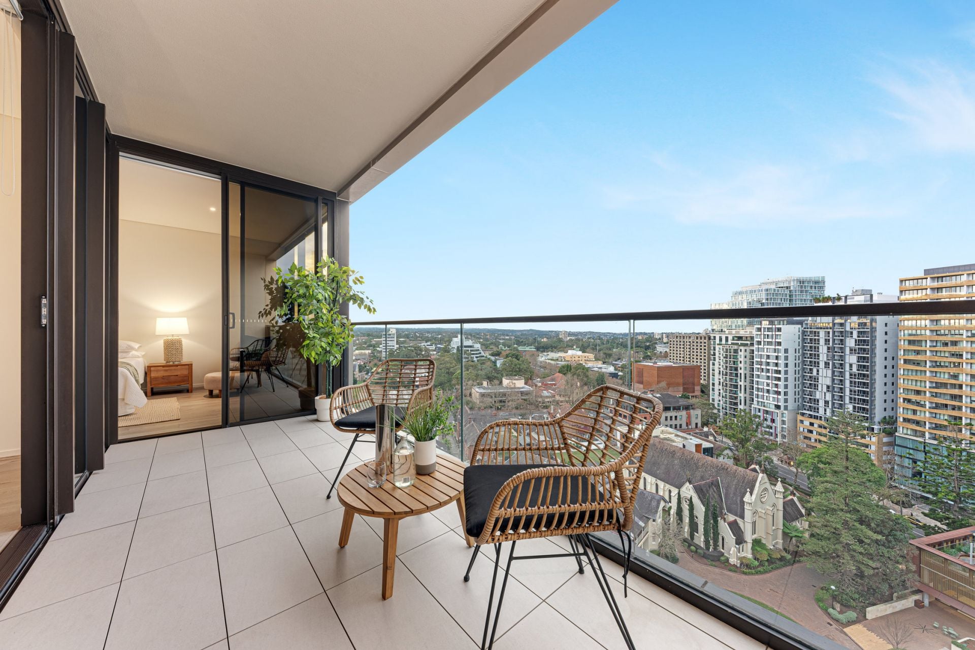 1809/211 Pacific Highway, North Sydney