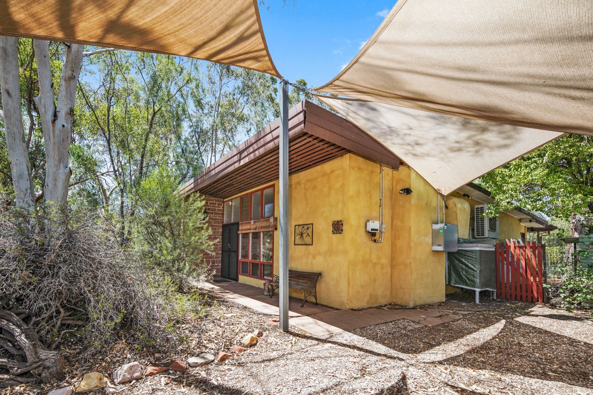 4 Harvey Street Braitling NT, Braitling - Thumbnail 2