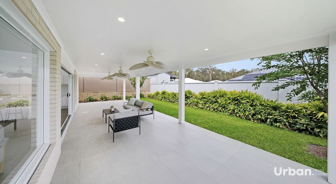 North Rothbury 16 Peachy Avenue