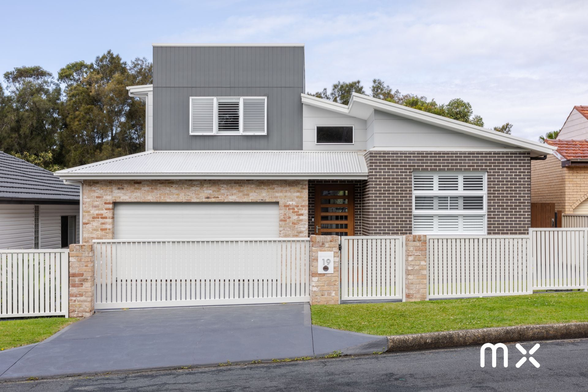 19 Williams Crescent, Russell Vale - Thumbnail 2