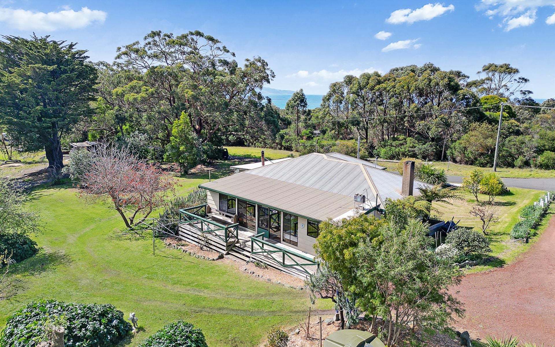46 Ferrier Drive, Marengo - Thumbnail 2