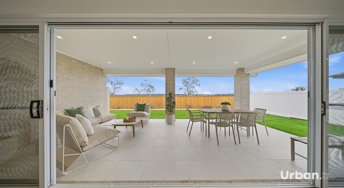 Chisholm 60 Malachite Street