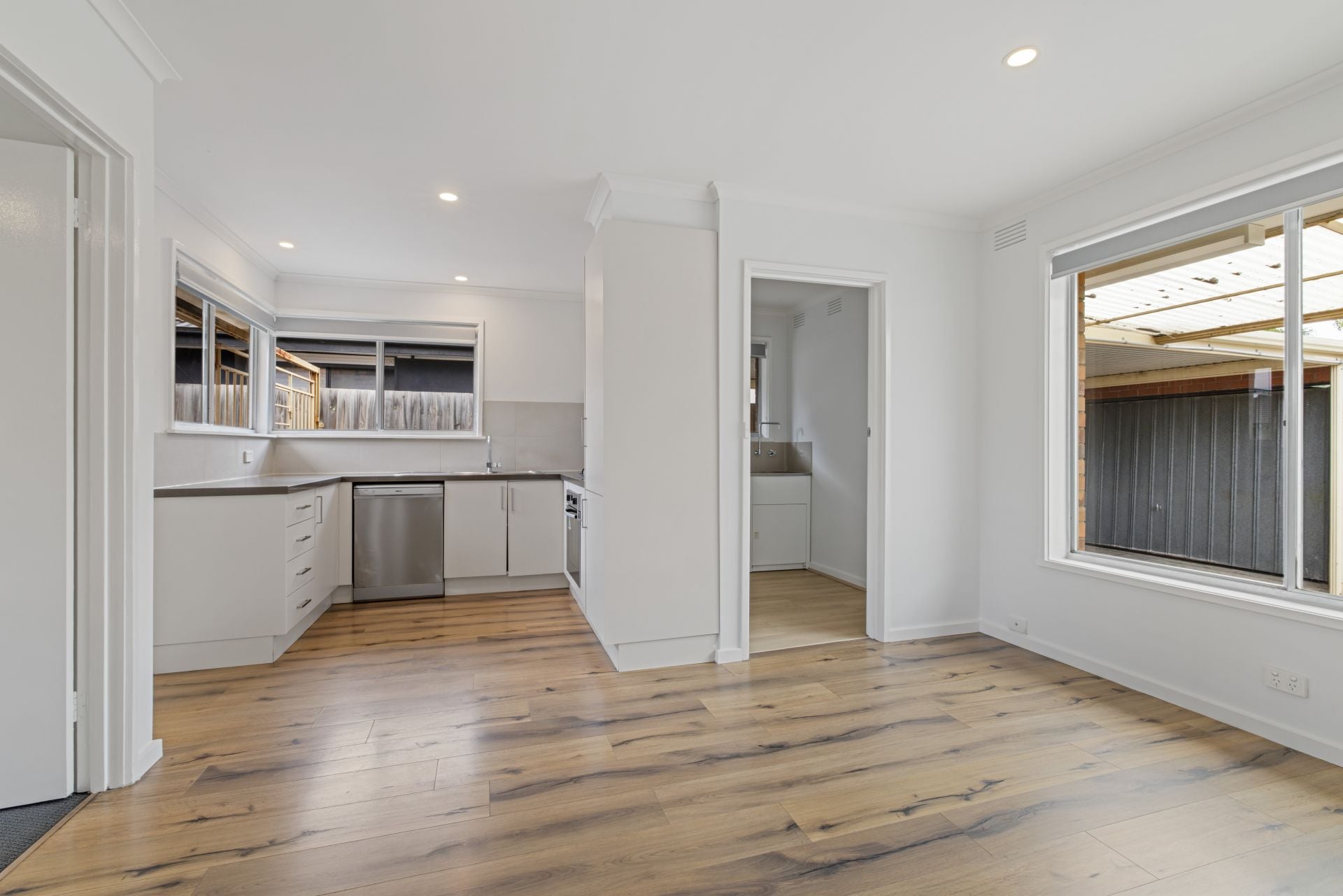 36 Bates Avenue, Thomastown, Thomastown - Thumbnail 4