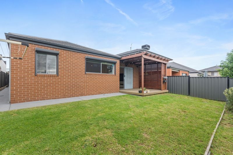 33 Highpark Circuit, Craigieburn
