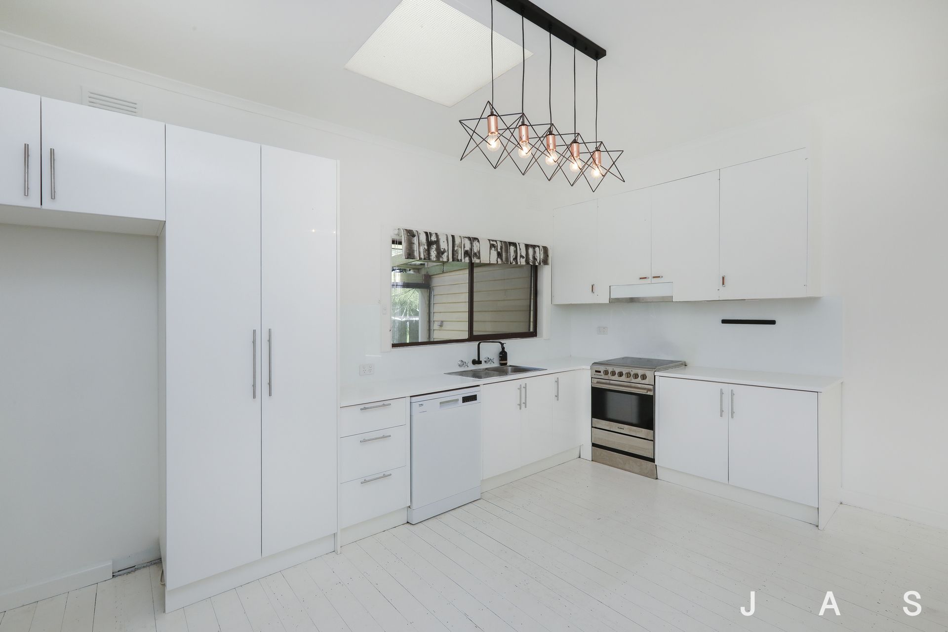 27 Maidstone Street Altona VIC, Altona - Thumbnail 5