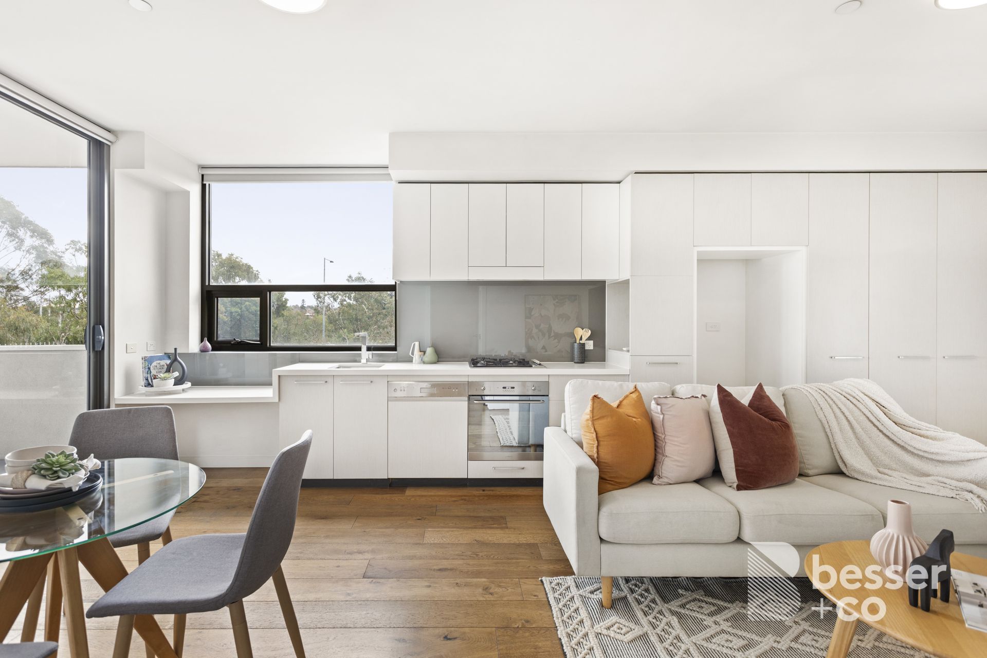 22/4 Wills Street, Glen Iris - Thumbnail 3