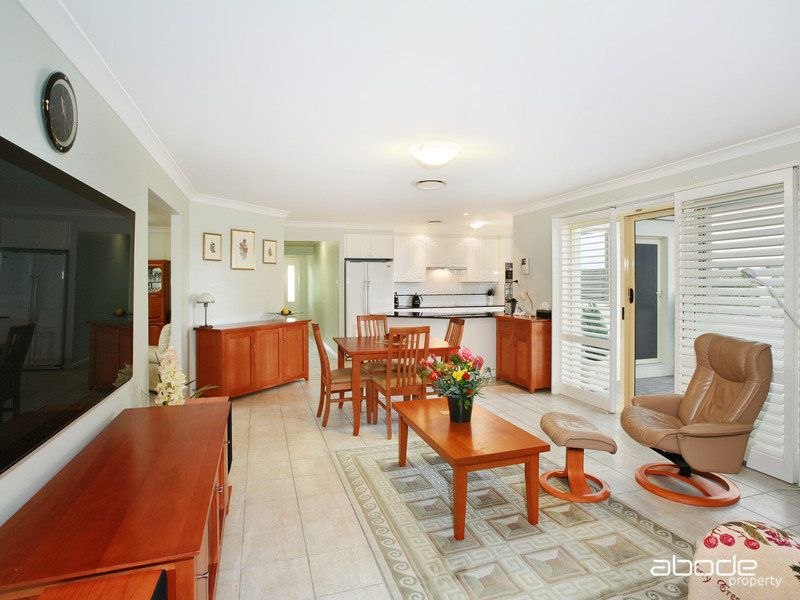 26 Curtis Avenue, TAREN POINT, Taren Point - Thumbnail 3