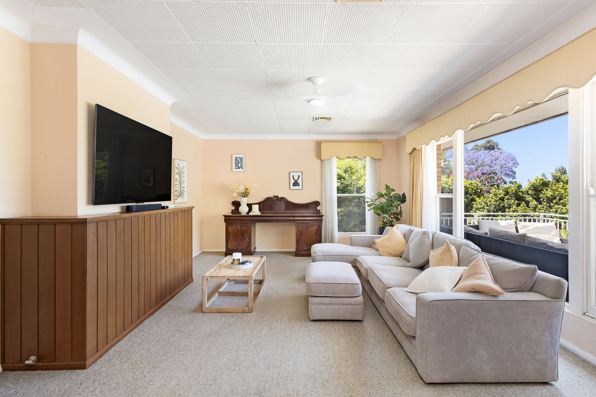 42 Mangerton Road, Wollongong NSW