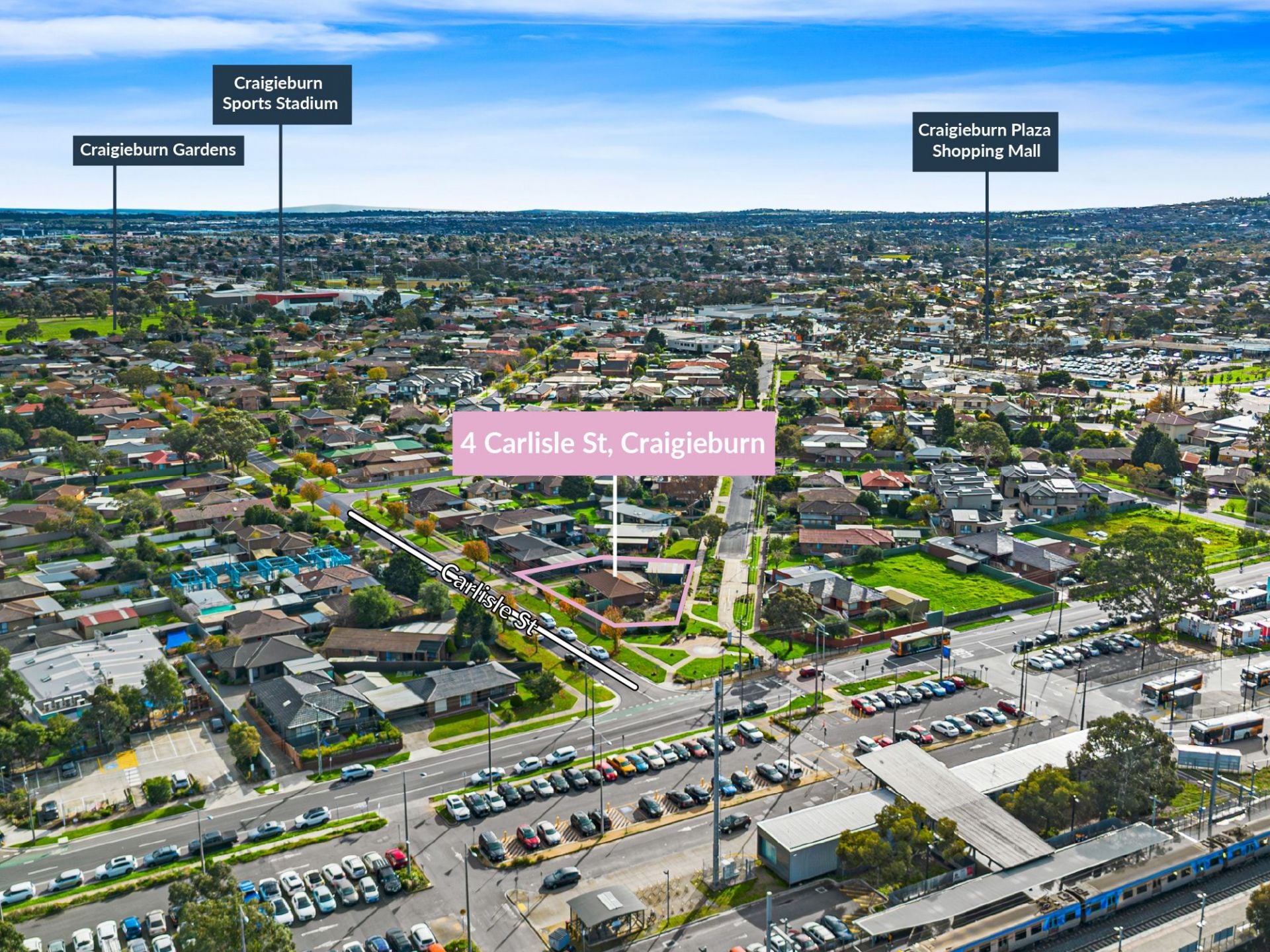 PRIME OPPORTUNITY OPPOSITE CRAIGIEBURN TRAIN STATION - 991m2  (approx) OF ENDLESS POTENTIAL