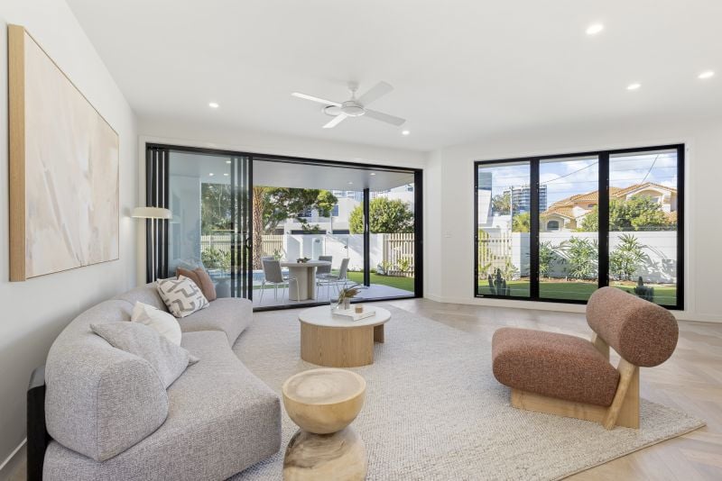 Real Estate For Lease - 73 Amalfi Drive - Isle Of Capri , QLD