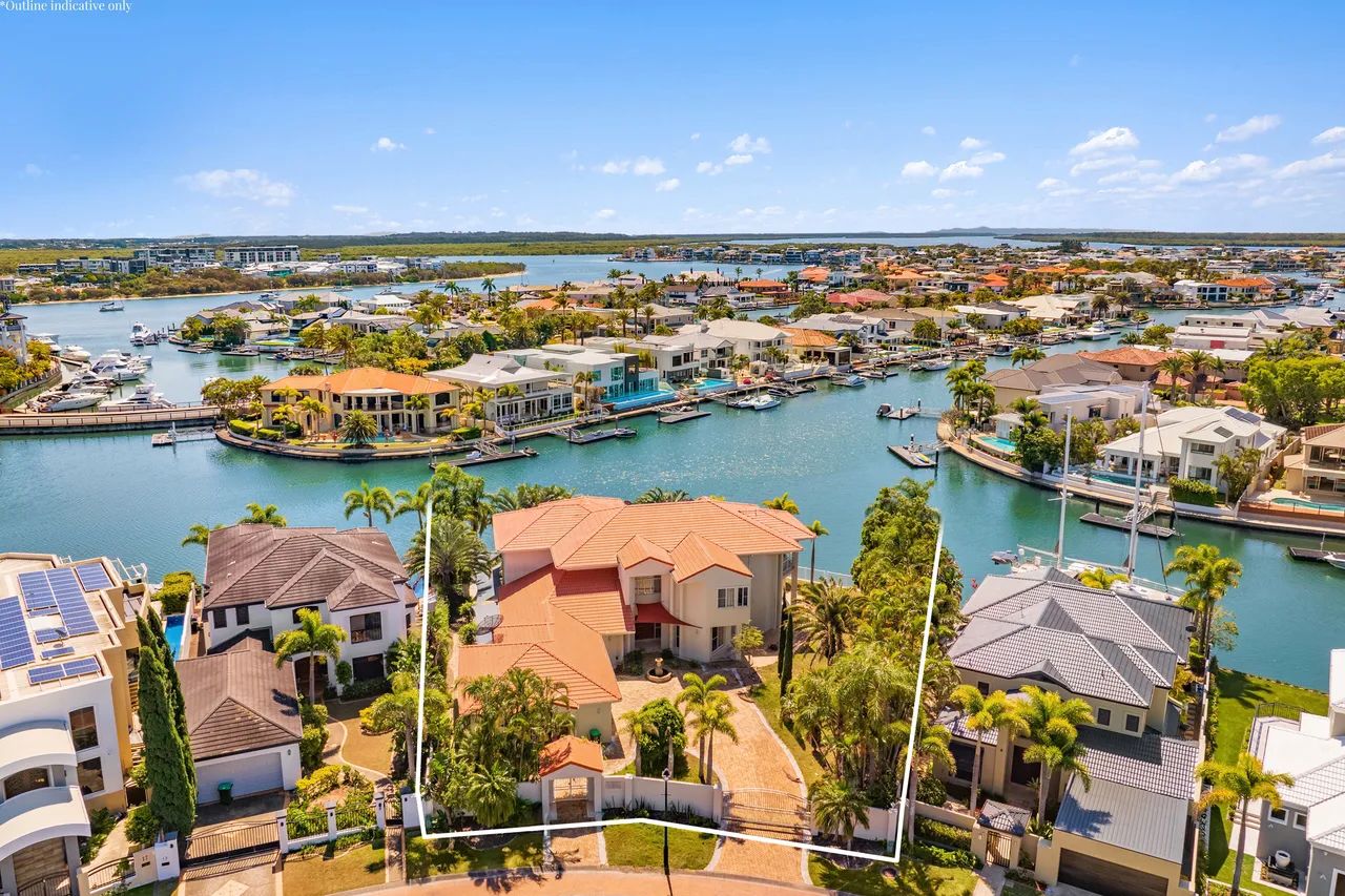 11-13 Queen Guineveres Place, Sovereign Islands QLD 4216, Sovereign Islands - Image 1