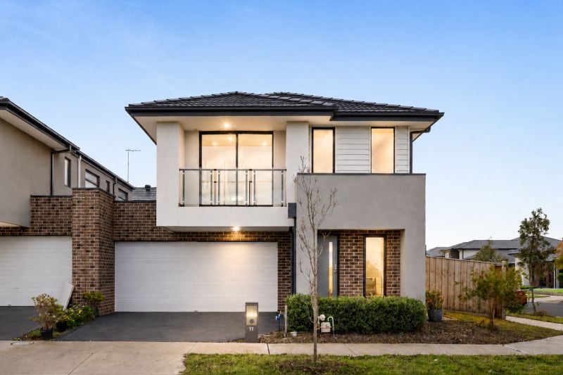 11 Emmanue Street, Deanside - Thumbnail 2