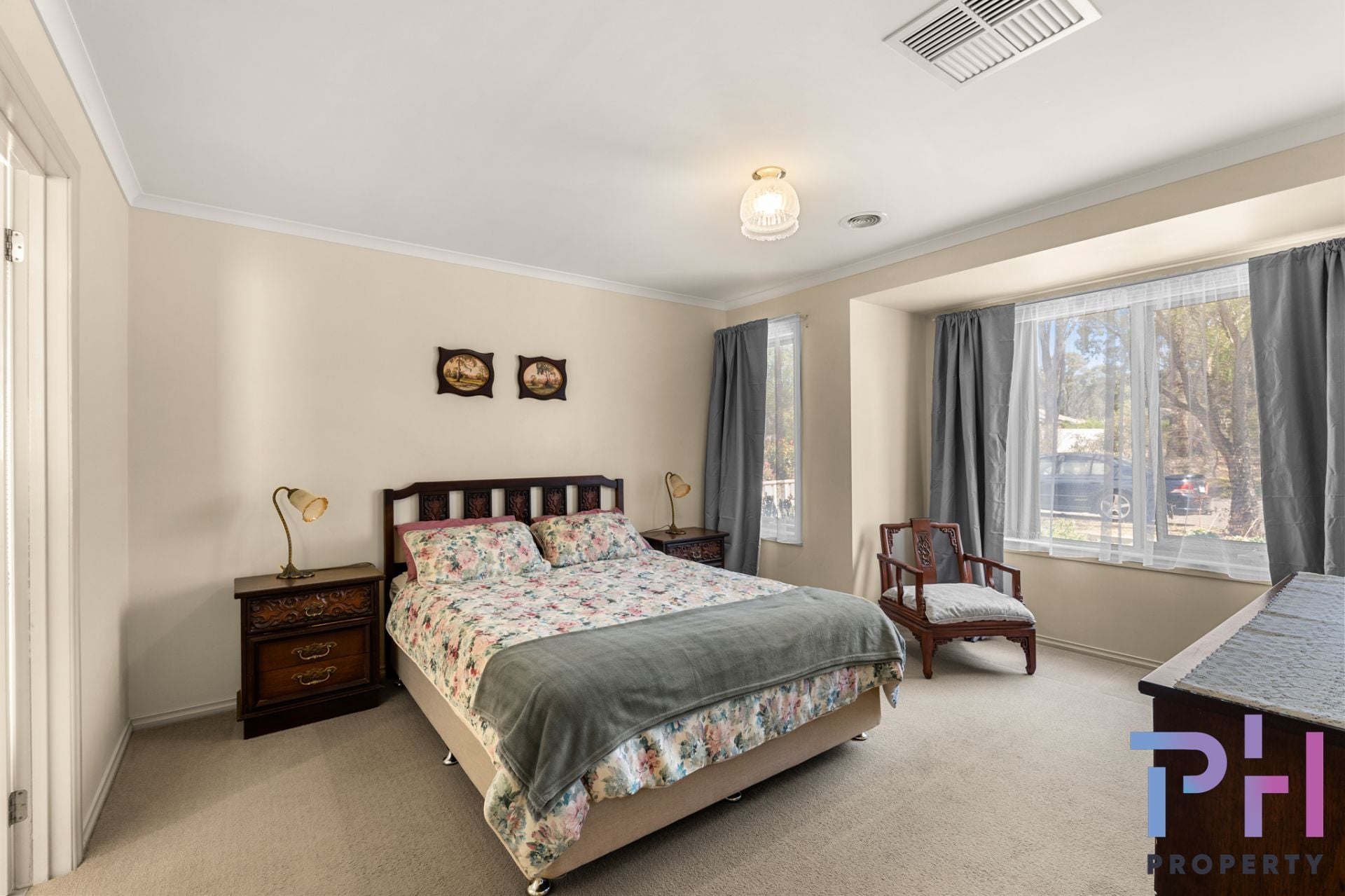 21 Cooba Drive Epsom VIC, Epsom - Thumbnail 2