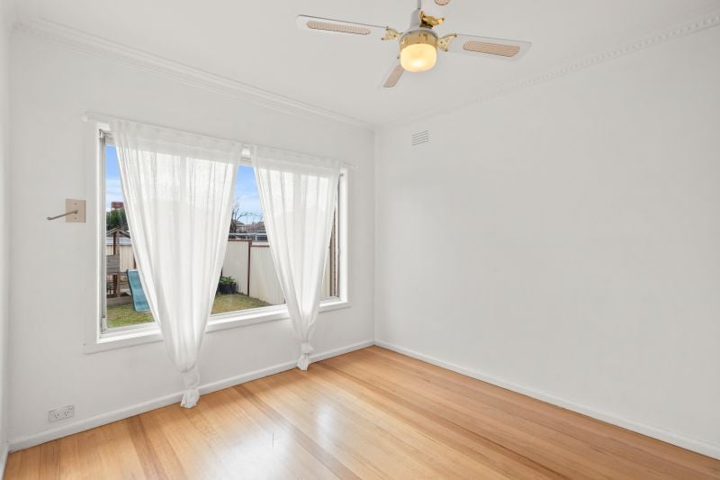 32 Nebel Street, Lalor