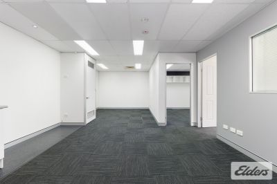 PRIME INDUSTRIAL OFFICE/SHOWROOM!