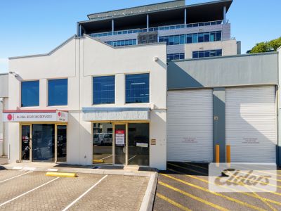 MILTON OFFICE/WAREHOUSE OPPORTUNITY